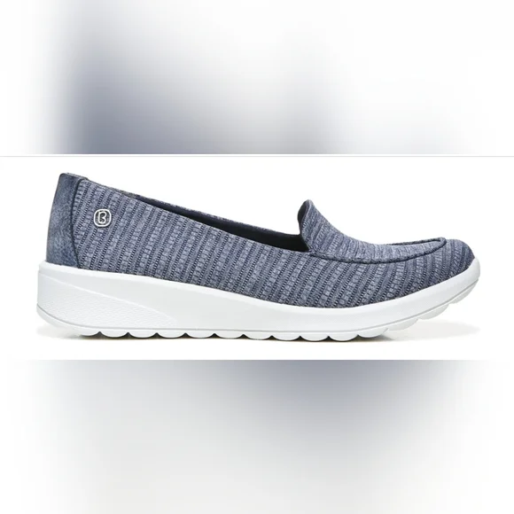 👟Bzees👟 Get Movin Slip On, Navy,6.5 Ladies NWT - Picture 2 of 8